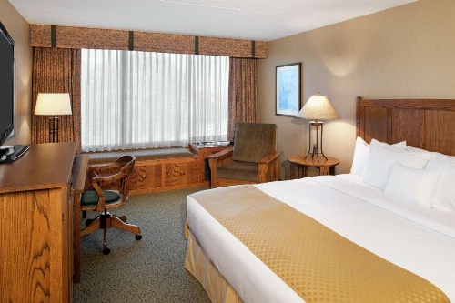 DoubleTree By Hilton Libertyville Mundelein image 19