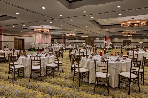 DoubleTree By Hilton Libertyville Mundelein image 5